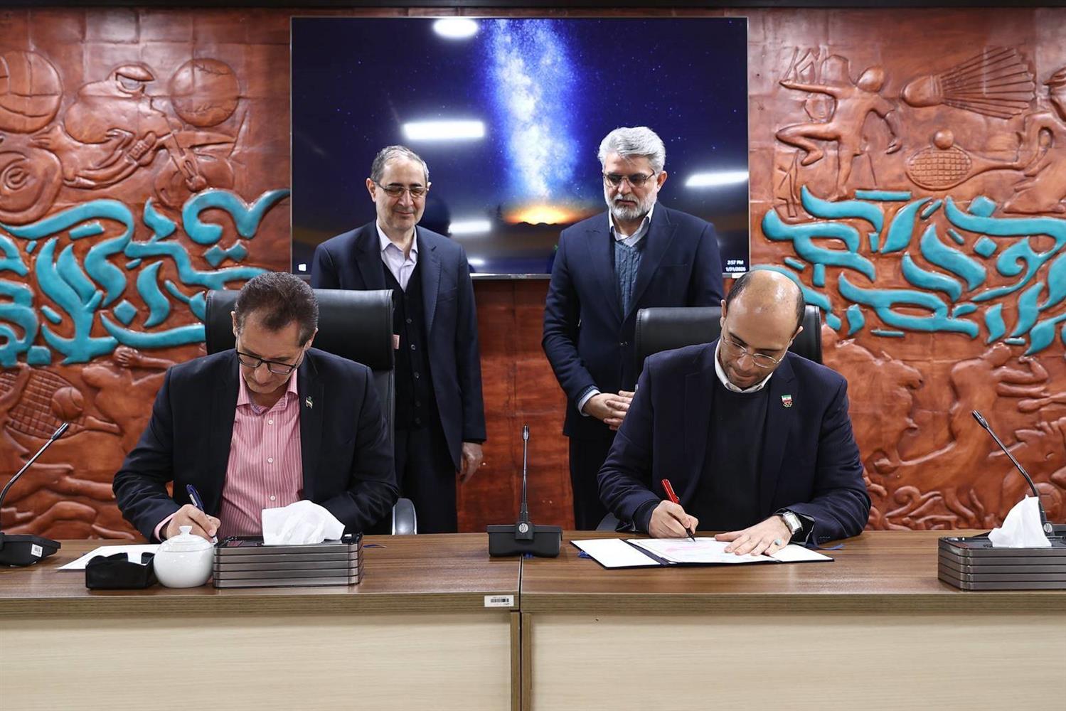 امضای تفاهم‌نامه همکاری فدراسیون ووشو با فدراسیون ورزش‌های همگانی/ "تای‌چی" محور ۵۲۰۰ ایستگاه سلامت در ایران خواهد شد